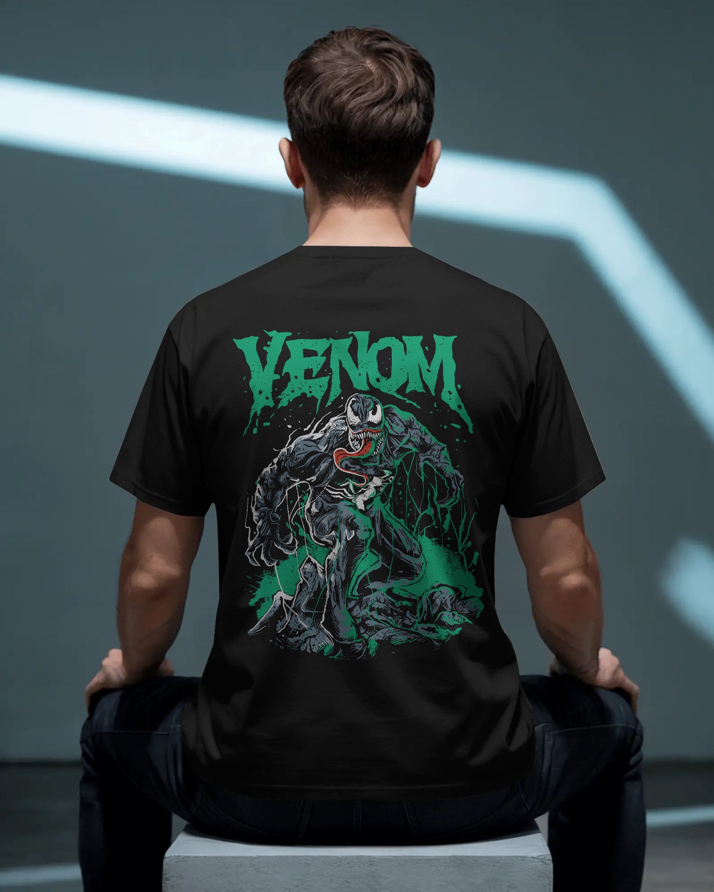 VENOM BLACK OVERSIZED T SHIRT