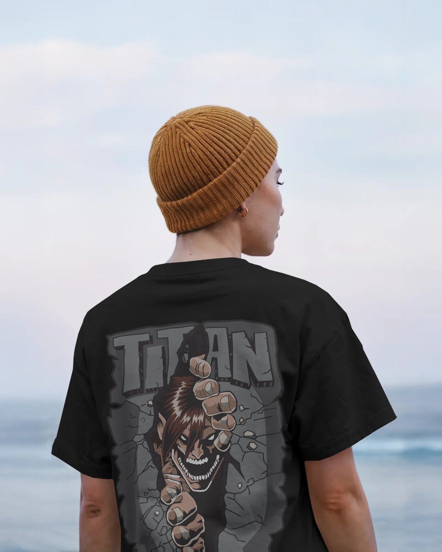 ATTACK ON TITAN BLACK OVERSIZED T SHIRT